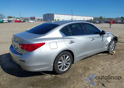 2014 Infiniti Q50 z USA, uszkodzony, nr VIN JN1BV7AR2EM699697